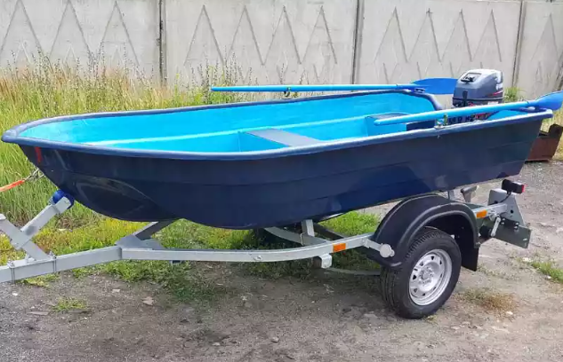 Стеклопластиковая лодка Neman-340 (тримаран) в Барнауле