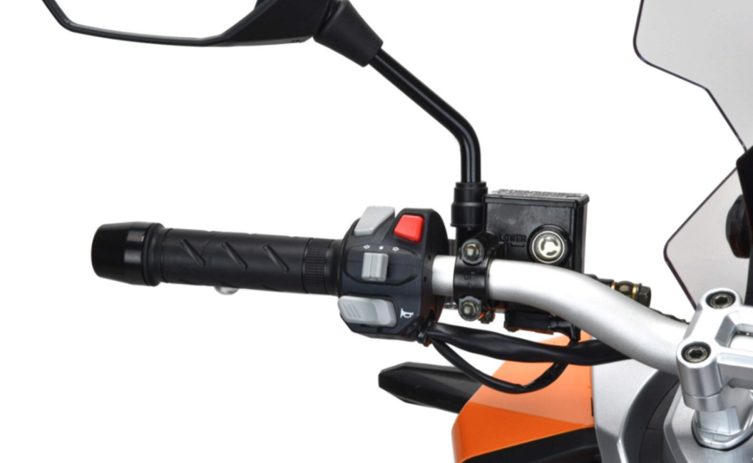 Скутер MOTOLAND (МОТОЛЕНД) T-MAX 150 в Барнауле