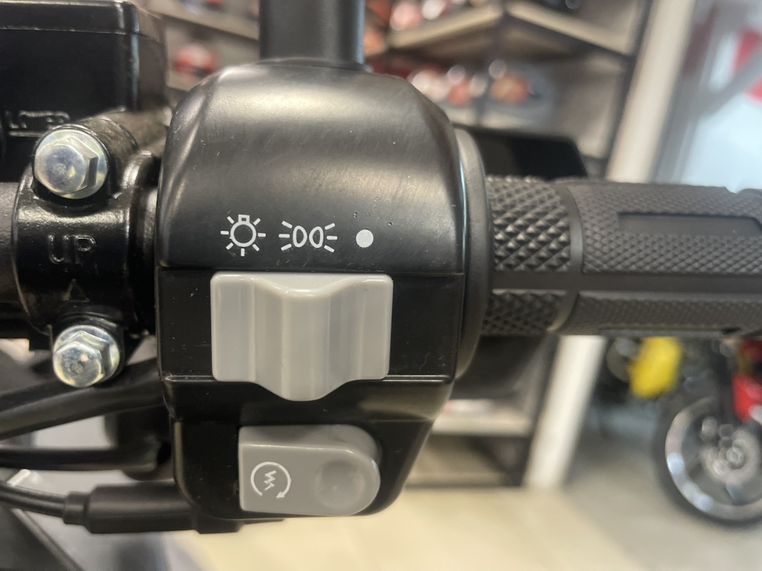 Скутер PROMAX STALKER ARMY 240(49) в Барнауле