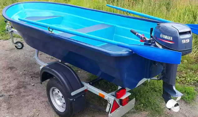 Стеклопластиковая лодка Neman-340 (тримаран) в Барнауле