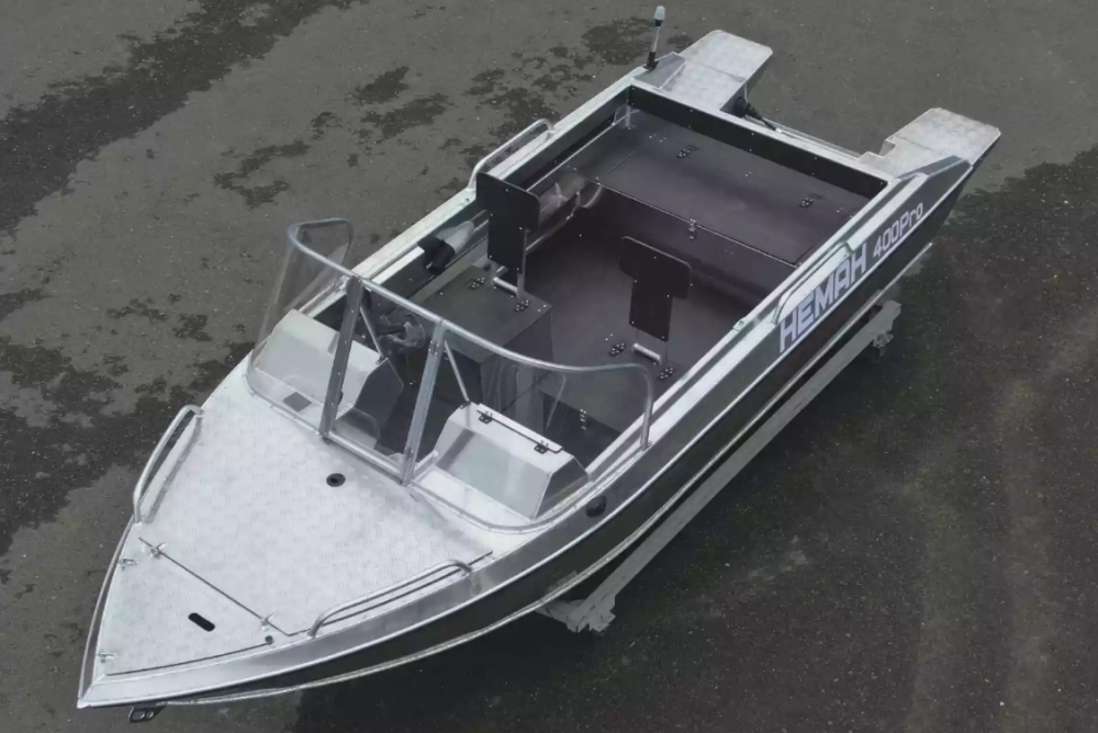 Алюминиевая лодка  Neman-400 PRO в Барнауле