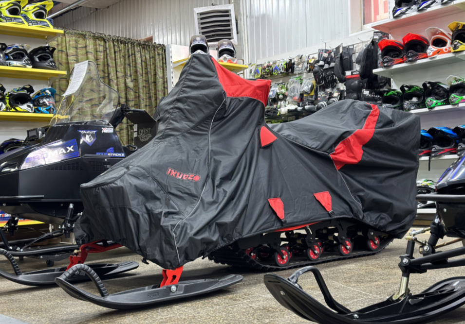 Чехол транспорт. снегохода IKUDZO HUNTER черно-красный Оксфорд ПРЕМИУМ качества с лого IKUDZO в Барнауле