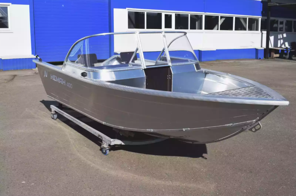 Алюминиевая лодка  Неман-400 DCM в Барнауле
