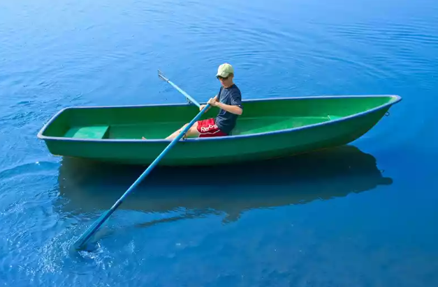 Стеклопластиковая Лодка Голавль в Барнауле