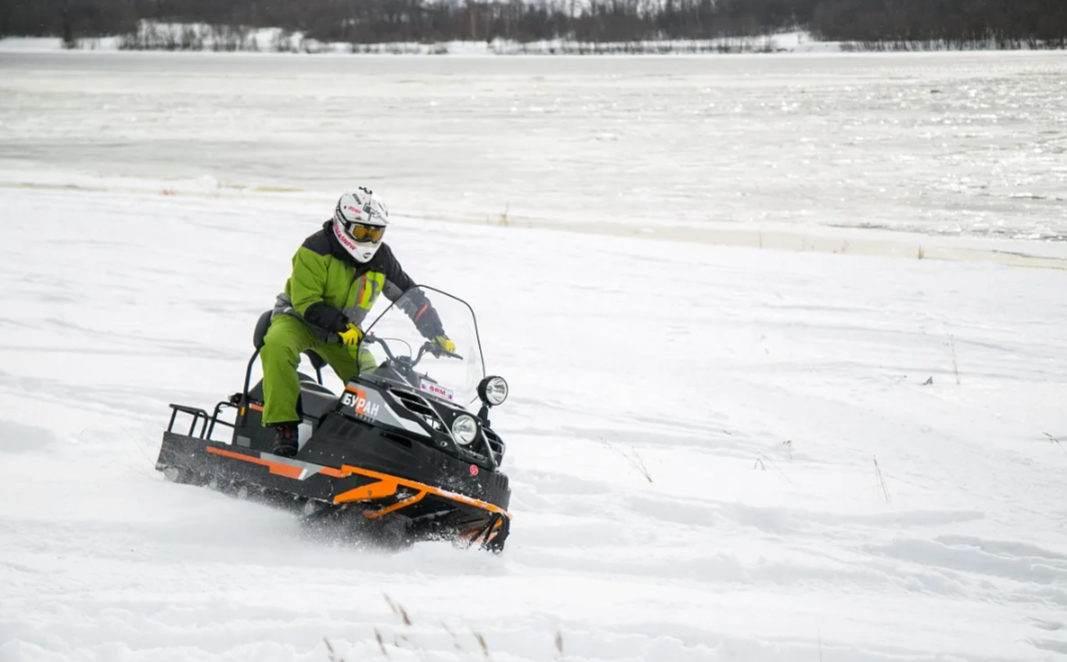 Снегоход Русская механика РМ БУРАН ЛИДЕР АДЕ в Барнауле