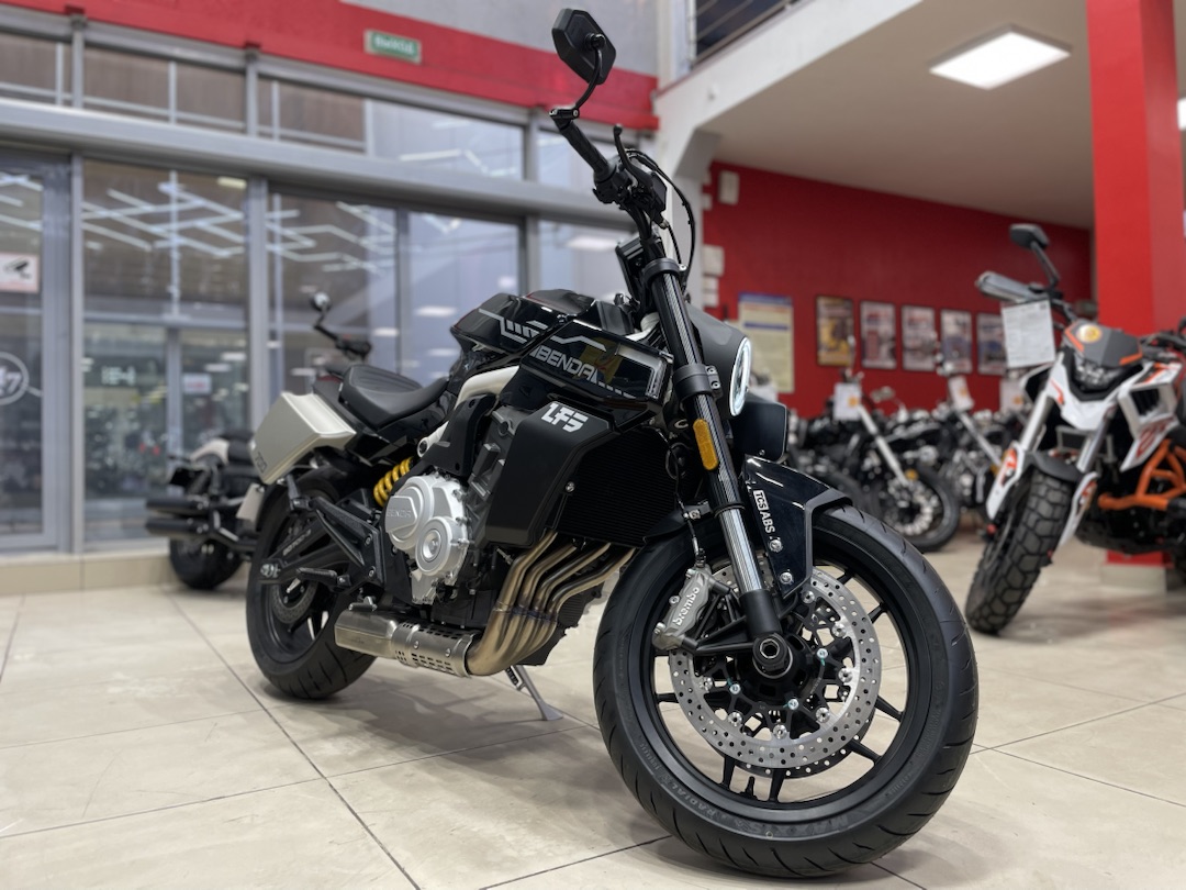 Мотоцикл Benda LFS 700 в Барнауле