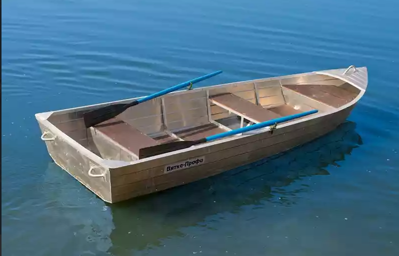Алюминиевая лодка Вятка-Профи 37 в Барнауле