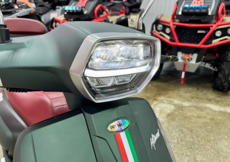 Скутер PROMAX Miami 240 (49) в Барнауле