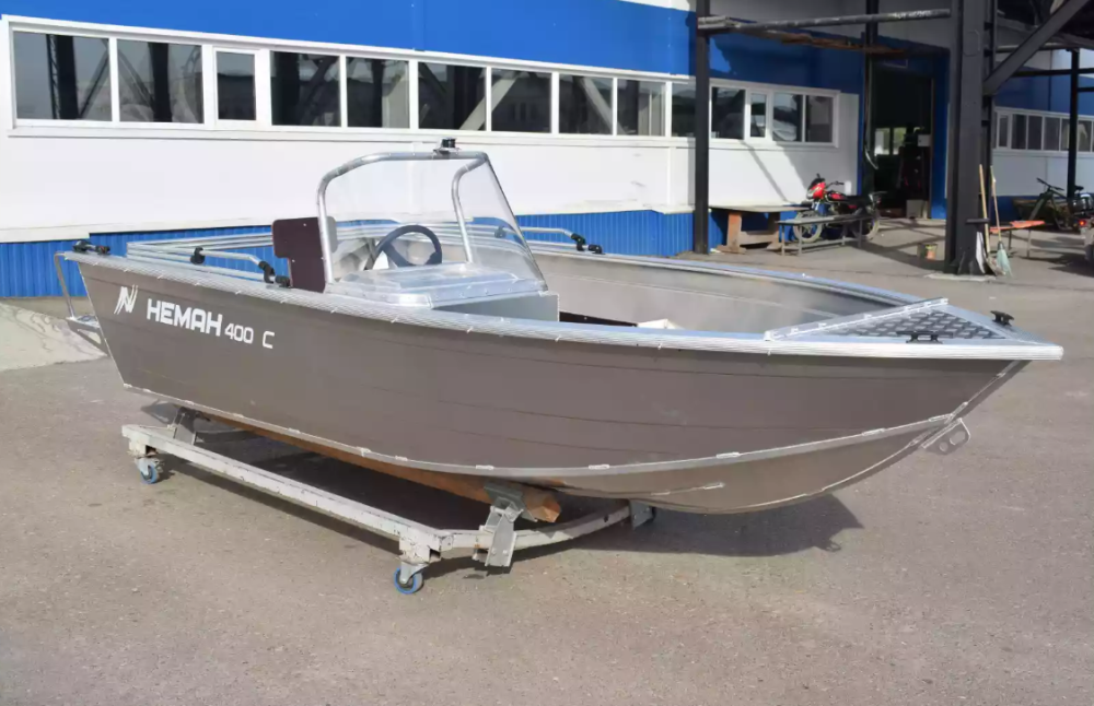 Алюминиевая лодка Неман-400 С в Барнауле