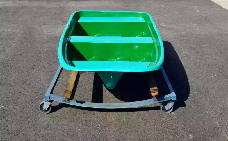 Стеклопластиковая лодка Старт (тримаран) в Барнауле