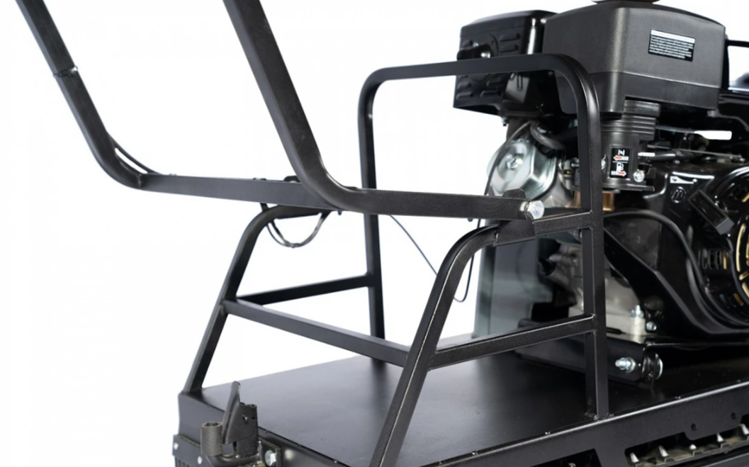 Мотобуксировщик БУРЛАК-M2 LFK 9 л.с. (передний привод, катки) в Барнауле