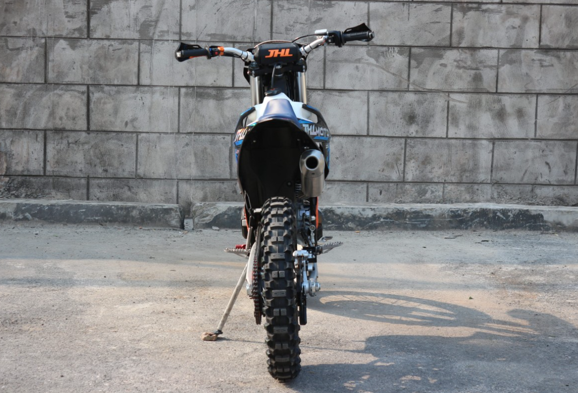Мотоцикл JHLMOTO JHL Z3 CB250 (172FMM-3A) в Барнауле