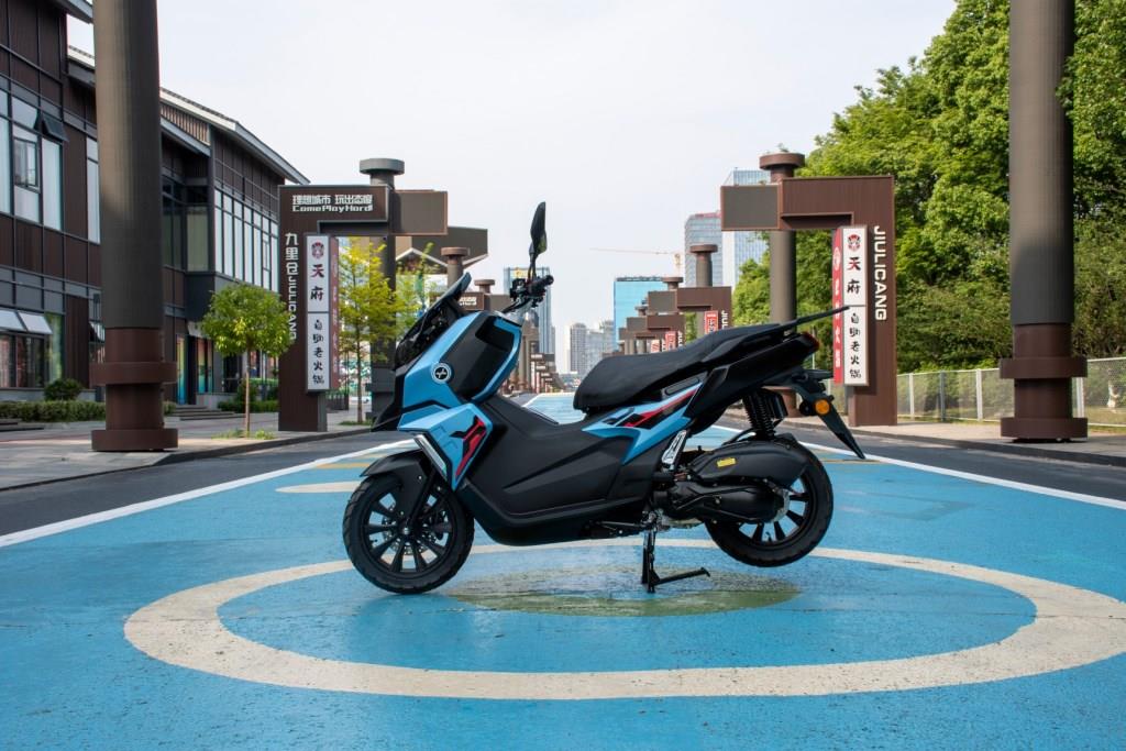 Скутер PROMAX BMW C250X в Барнауле