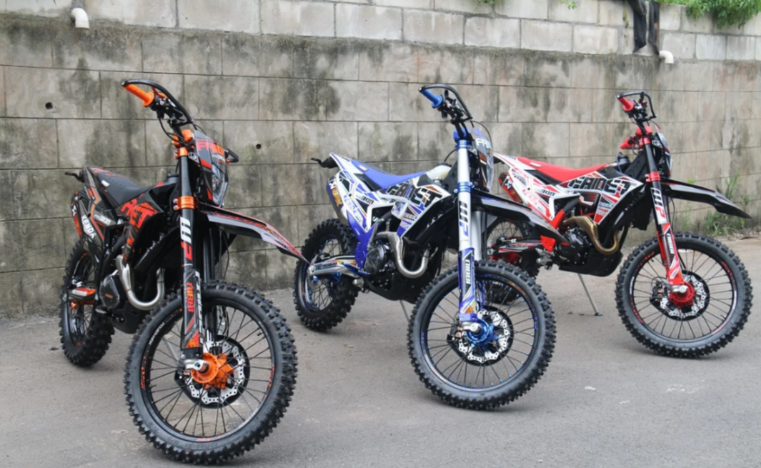 Кроссовый мотоцикл FAIDET CB300RL MAX WP в Барнауле