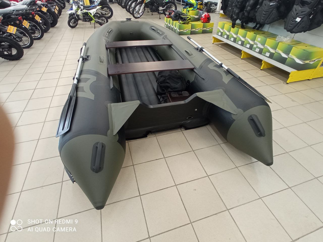 Лодка MISHIMO RIVER JET 410 под водомет в Барнауле