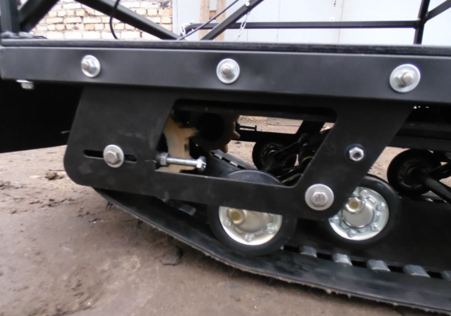 Мотобуксировщик AhtaR Зима 9 л/с с вариатором в Барнауле