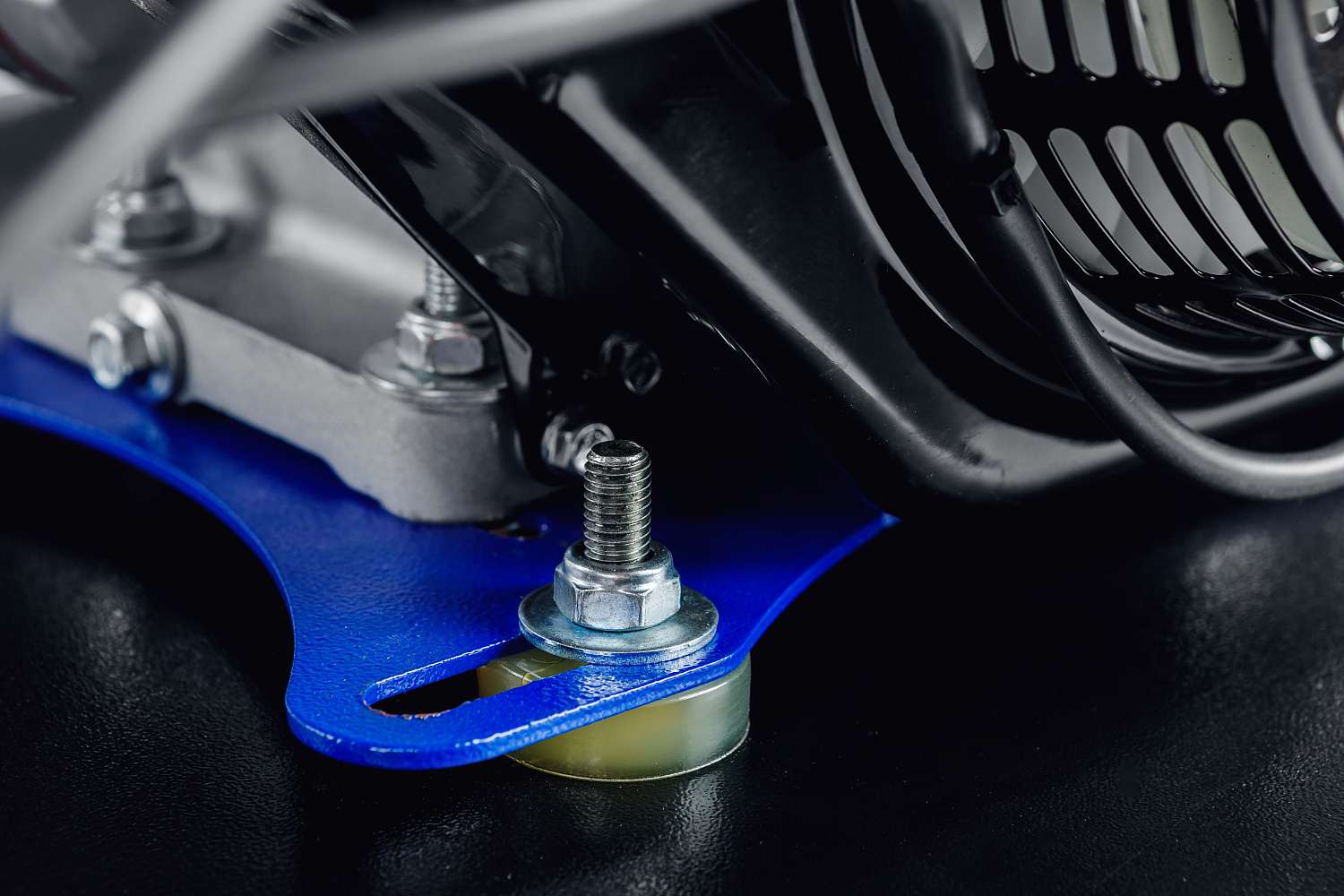 МОТОБУКСИРОВЩИК IKUDZO LONG 2.0 1700/500 EKR15 в Барнауле