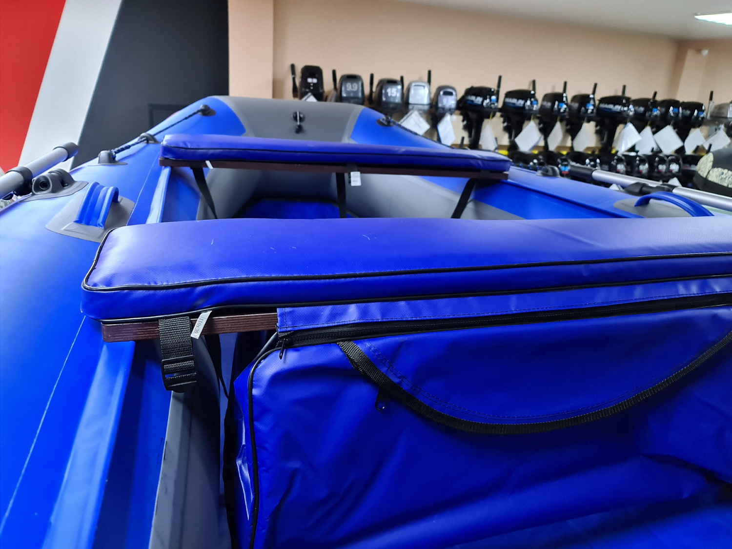 КОМПЛЕКТ МЯГКИХ НАКЛАДОК С СУМКОЙ ДЛЯ ЛОДОК 110Х20 СИНИЙ в Барнауле