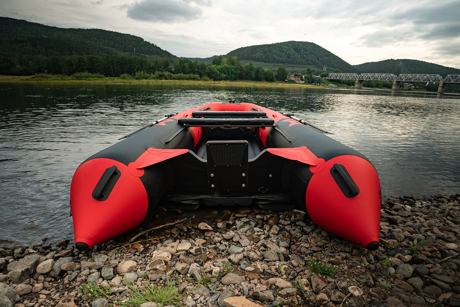 Лодка MISHIMO RIVER JET 400 под водомет в Барнауле