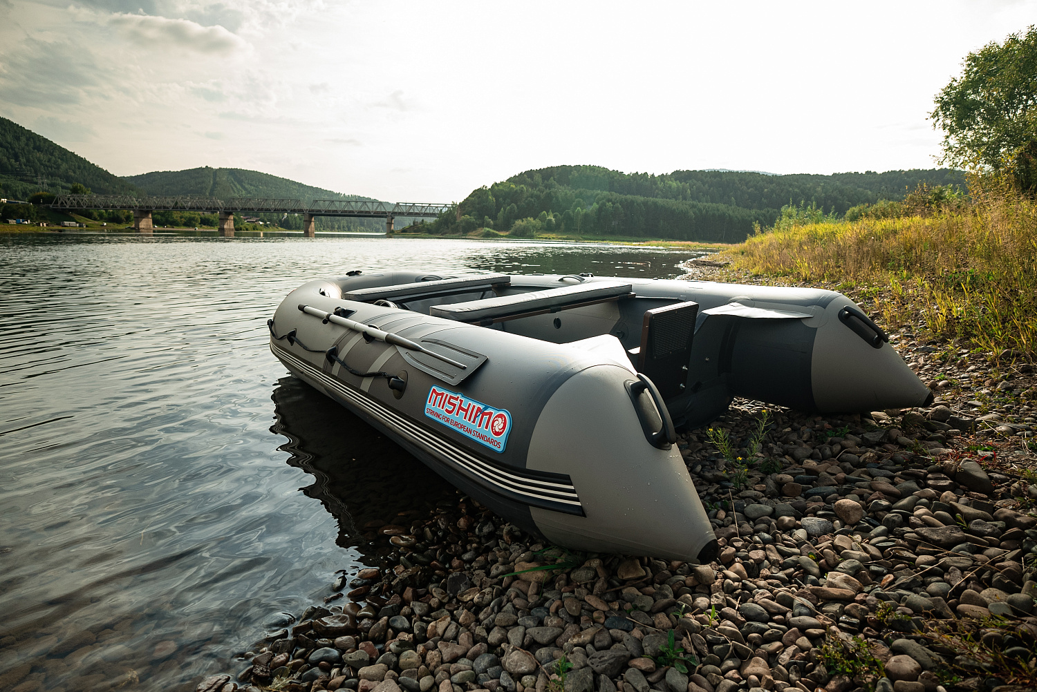 Лодка MISHIMO RIVER JET 390 под водомет в Барнауле
