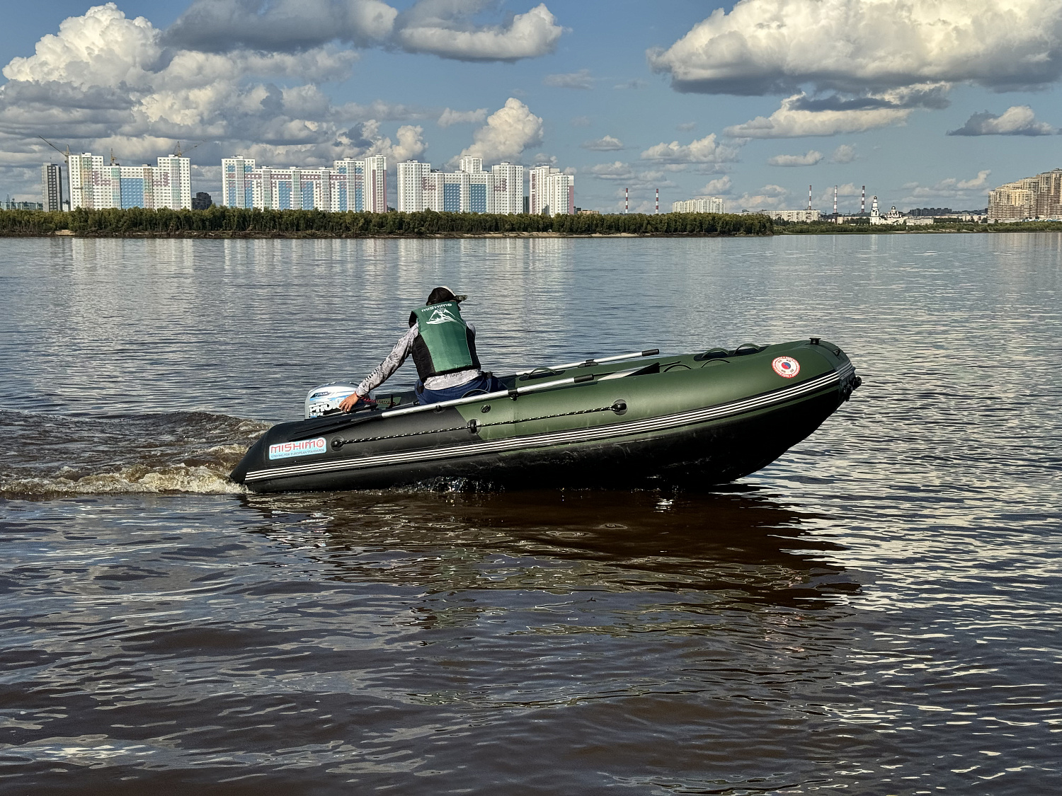 Лодка MISHIMO BIG FLOOR 440 в Барнауле