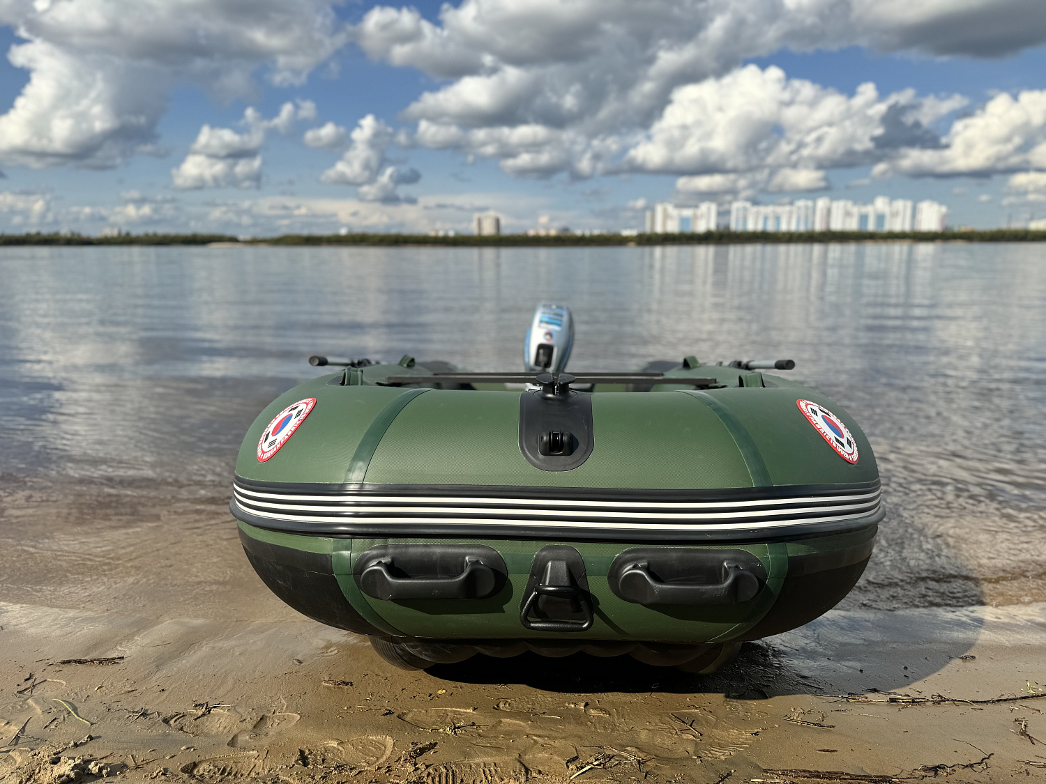 Лодка MISHIMO BIG FLOOR 420 в Барнауле