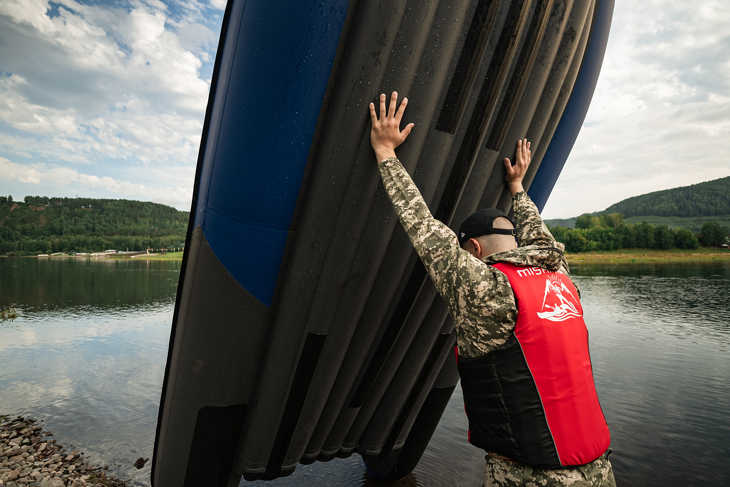 Лодка MISHIMO RIVER FJET PRO 410  под водомет в Барнауле