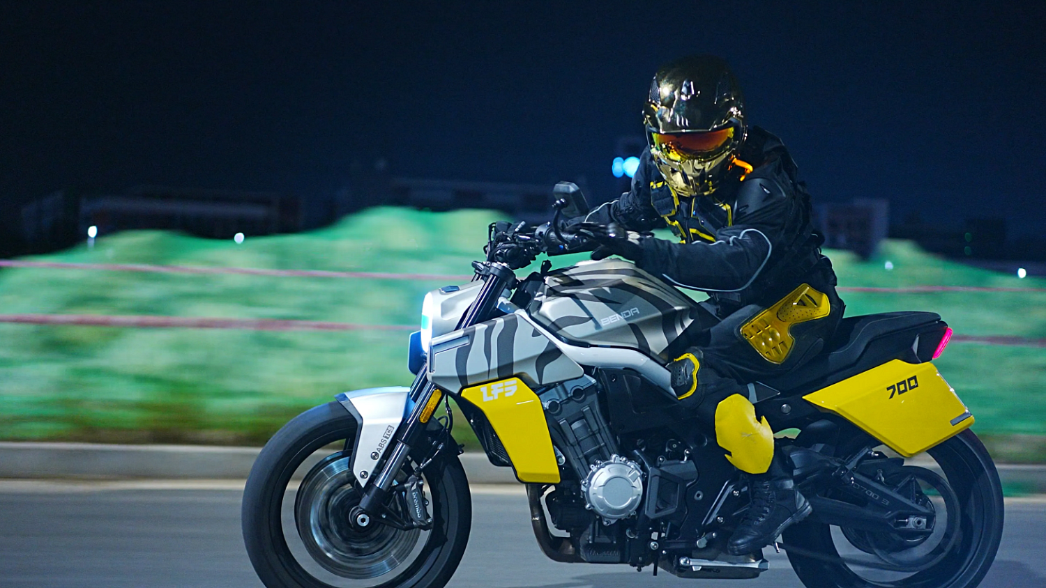 Мотоцикл Benda LFS 700 в Барнауле